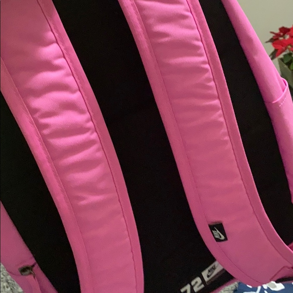 Pink Nike backpack - Picture 4 of 4